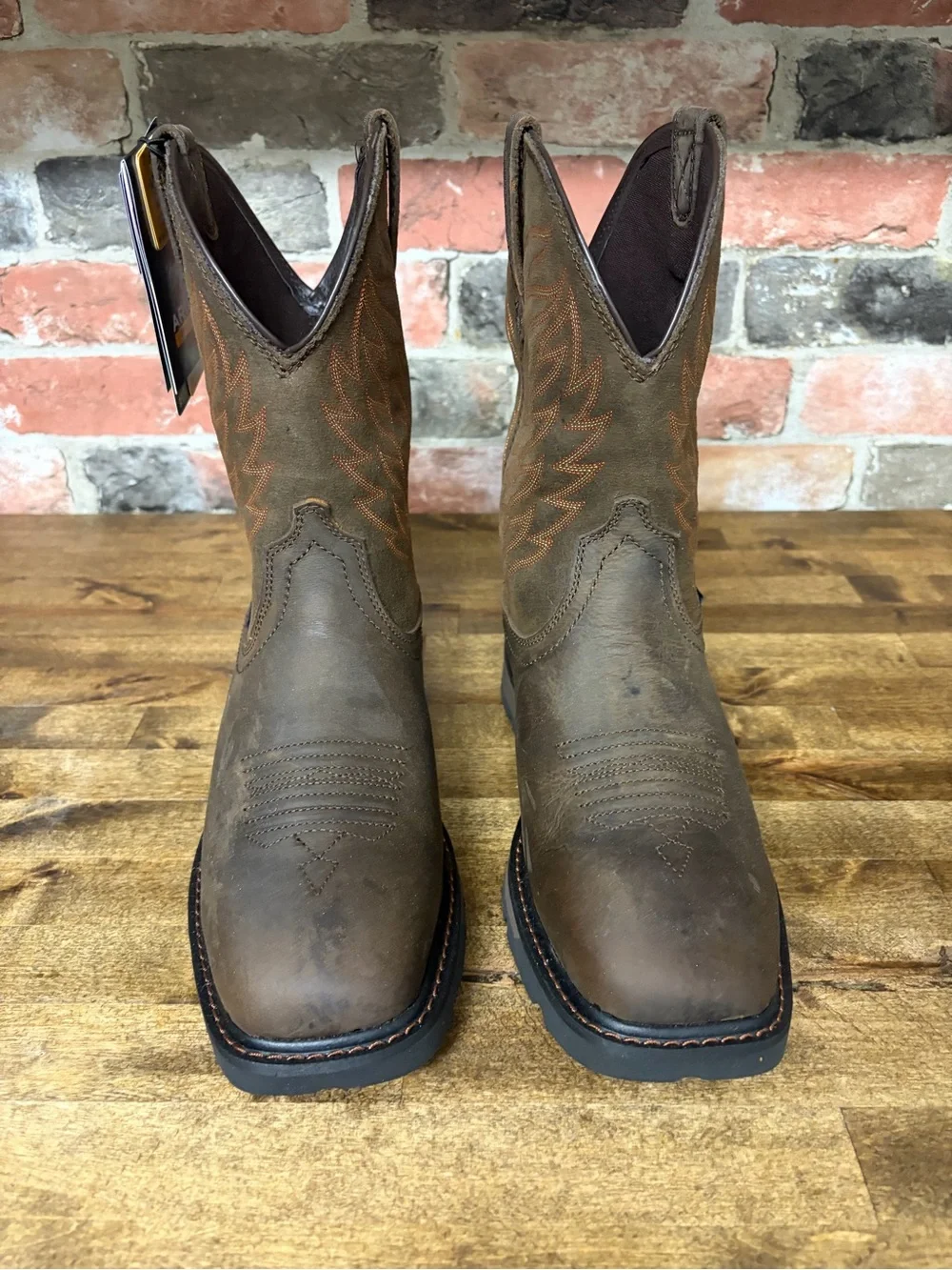 Ariat groundbreaker waterproof new boots we no longer have the box